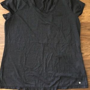 Athletic sport shirt